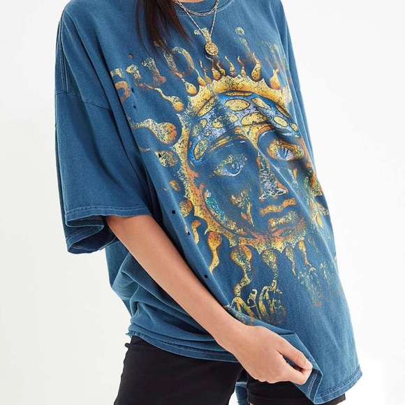 Urban Outfitters Tops - Urban Outfitters size L/XL over sized tshirt